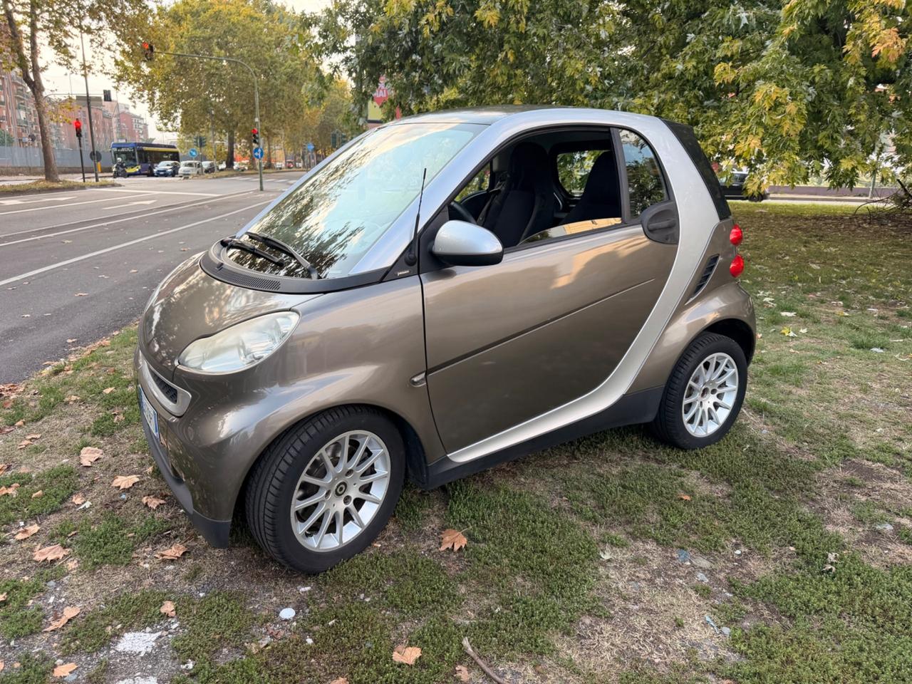 Smart ForTwo 1000 52 kW MHD coupé passion