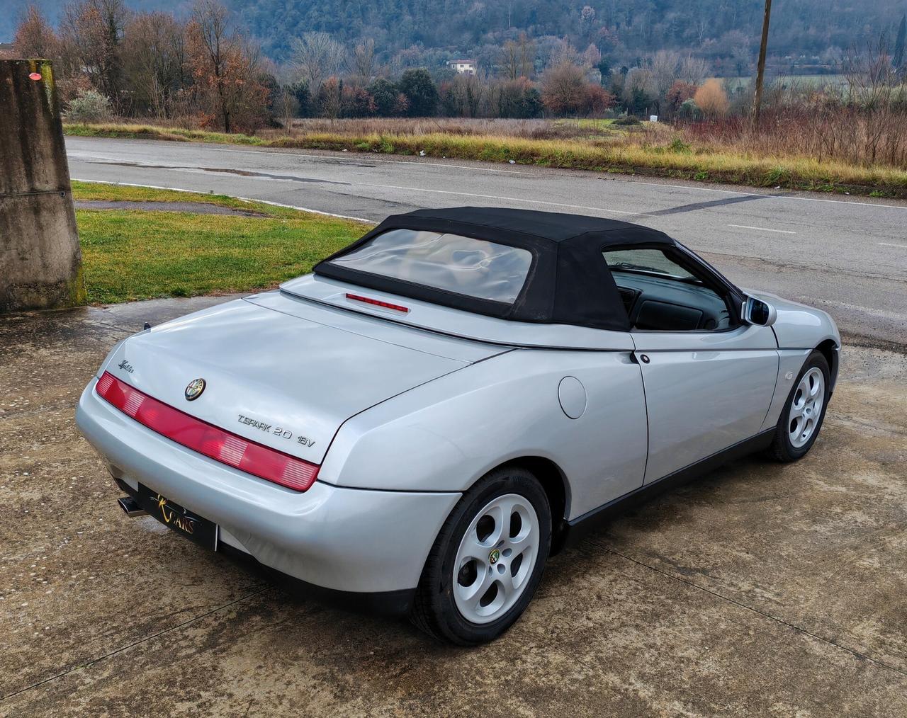 Alfa Romeo GTV Spider 2.0i 16V