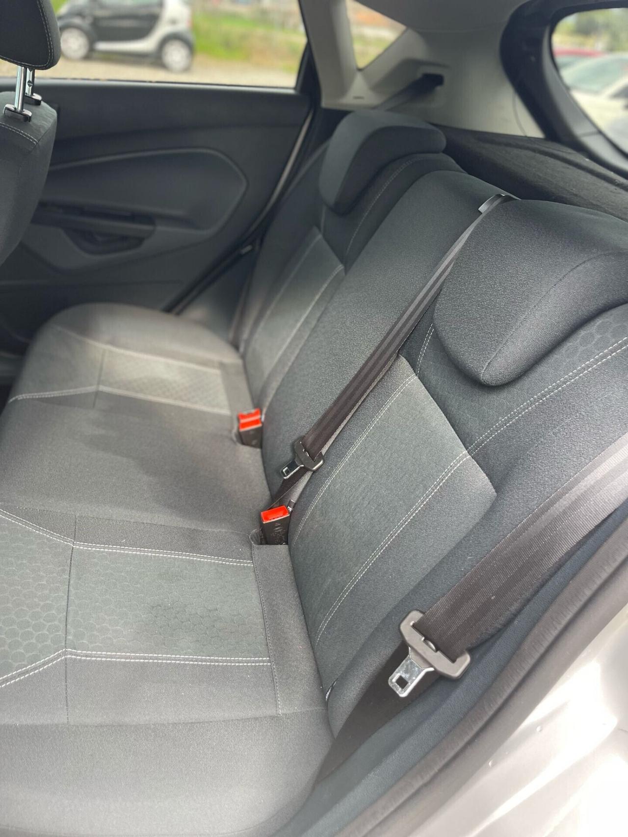 Ford Fiesta Fiesta 1.4 TDCi 68CV 5 porte