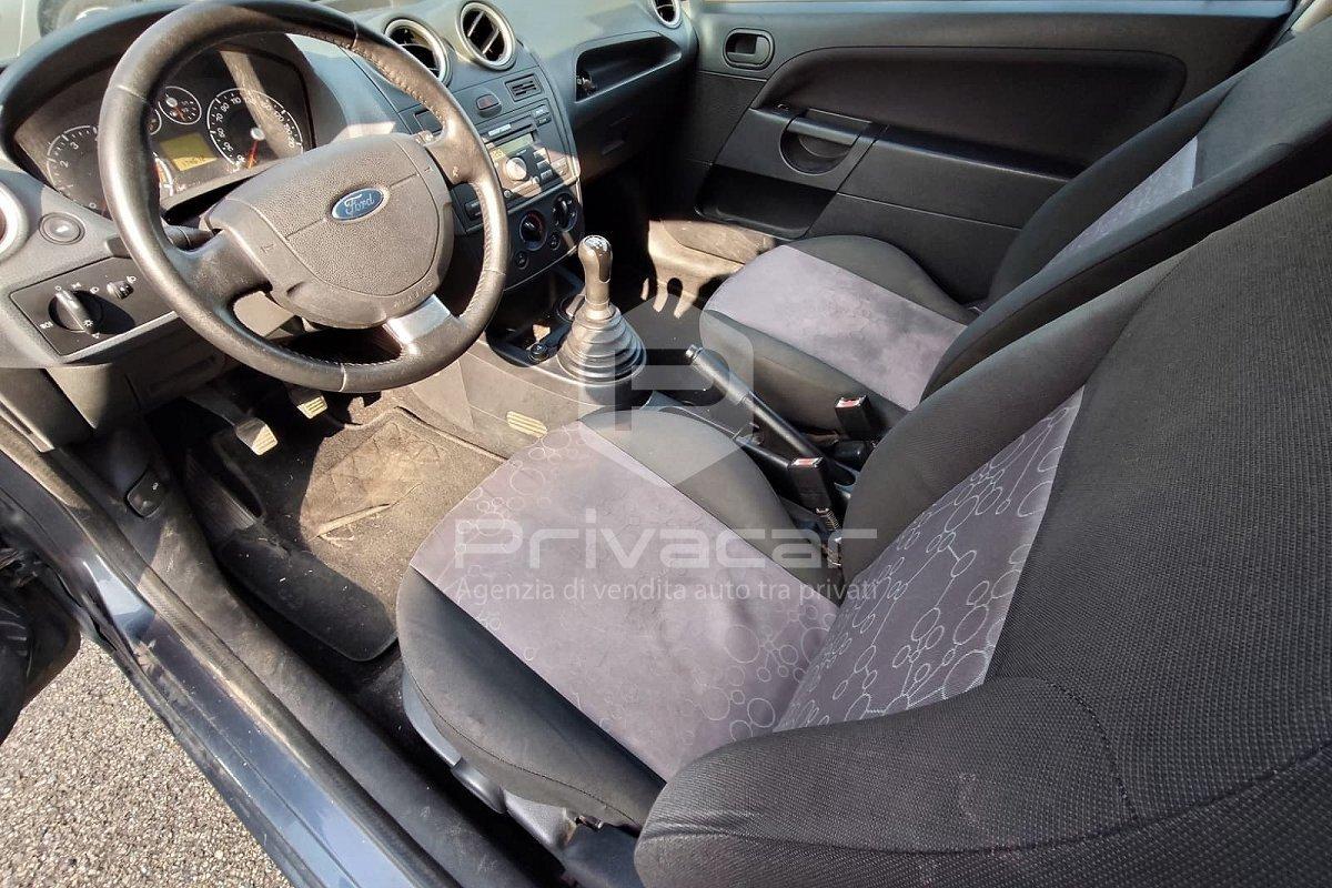 FORD Fiesta 1.2 16V 3p. Ghia