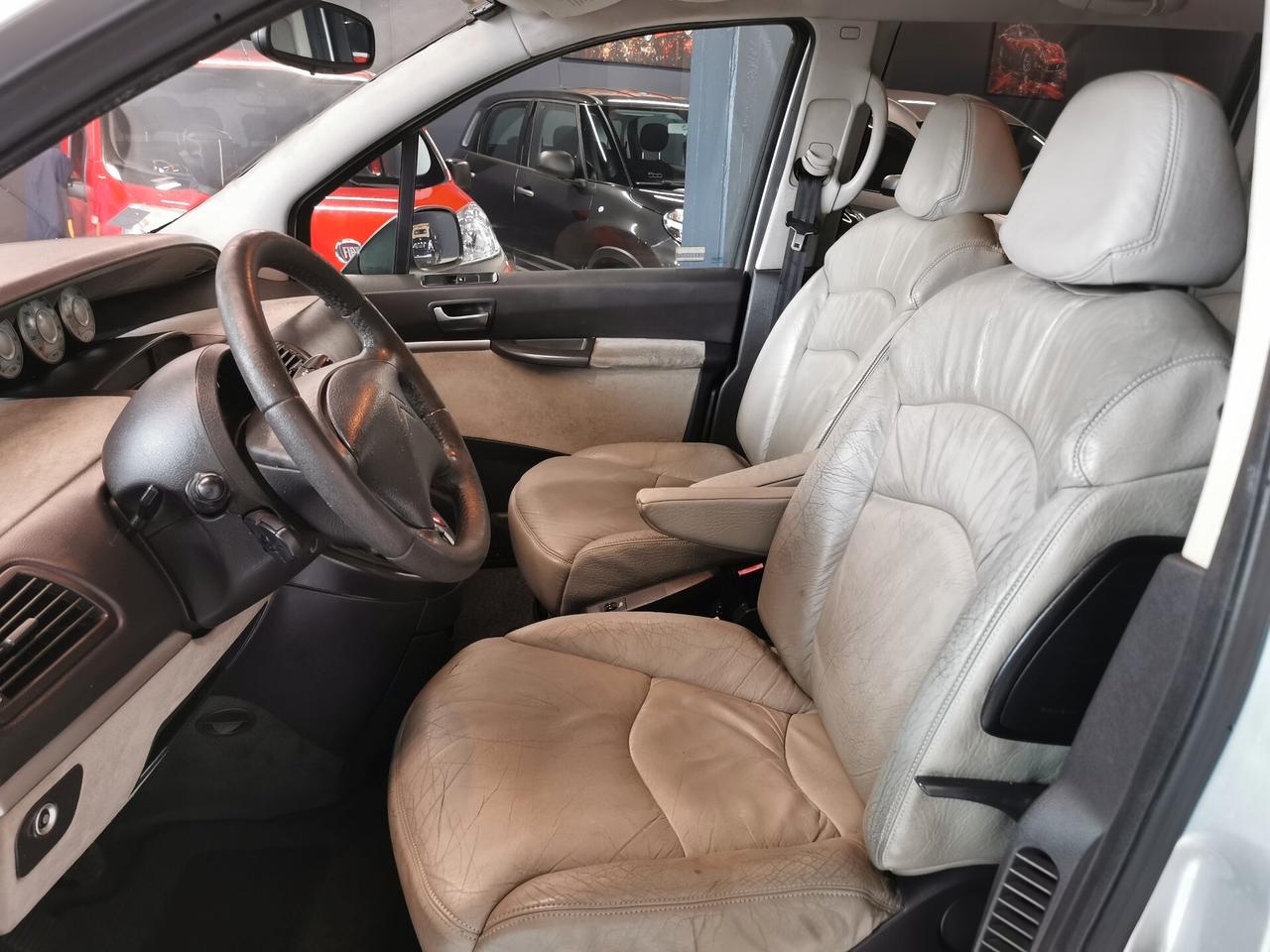 Citroen C8 2.2 HDi FAP Executive