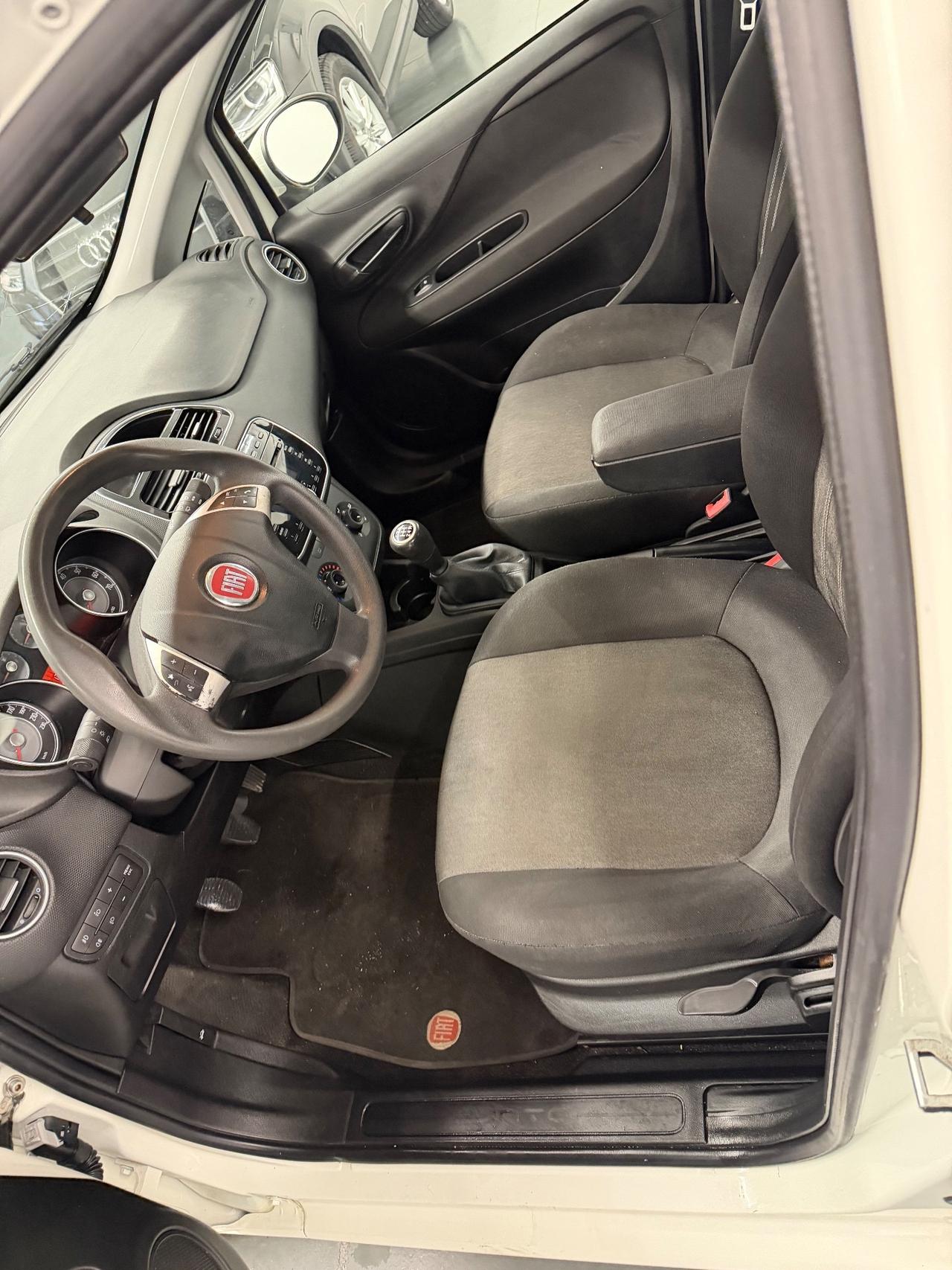 Fiat Punto 1.3 MJT II 75 CV 5 porte Lounge