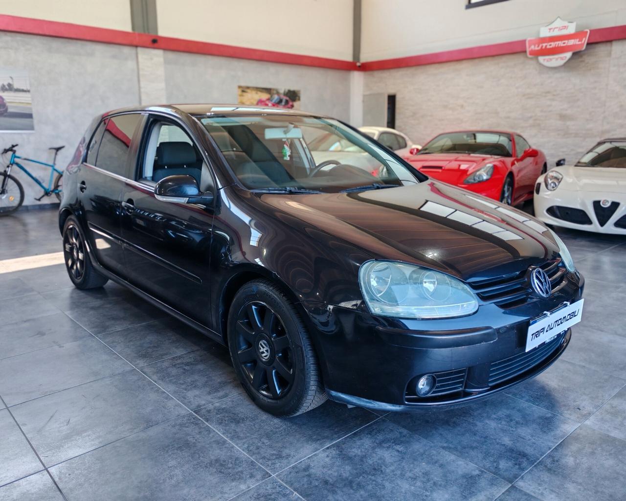 Volkswagen Golf 1.6 FSI 116 cv