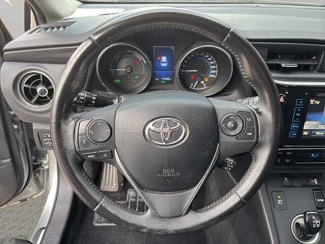 Toyota Auris 1.8 Hybrid Cool