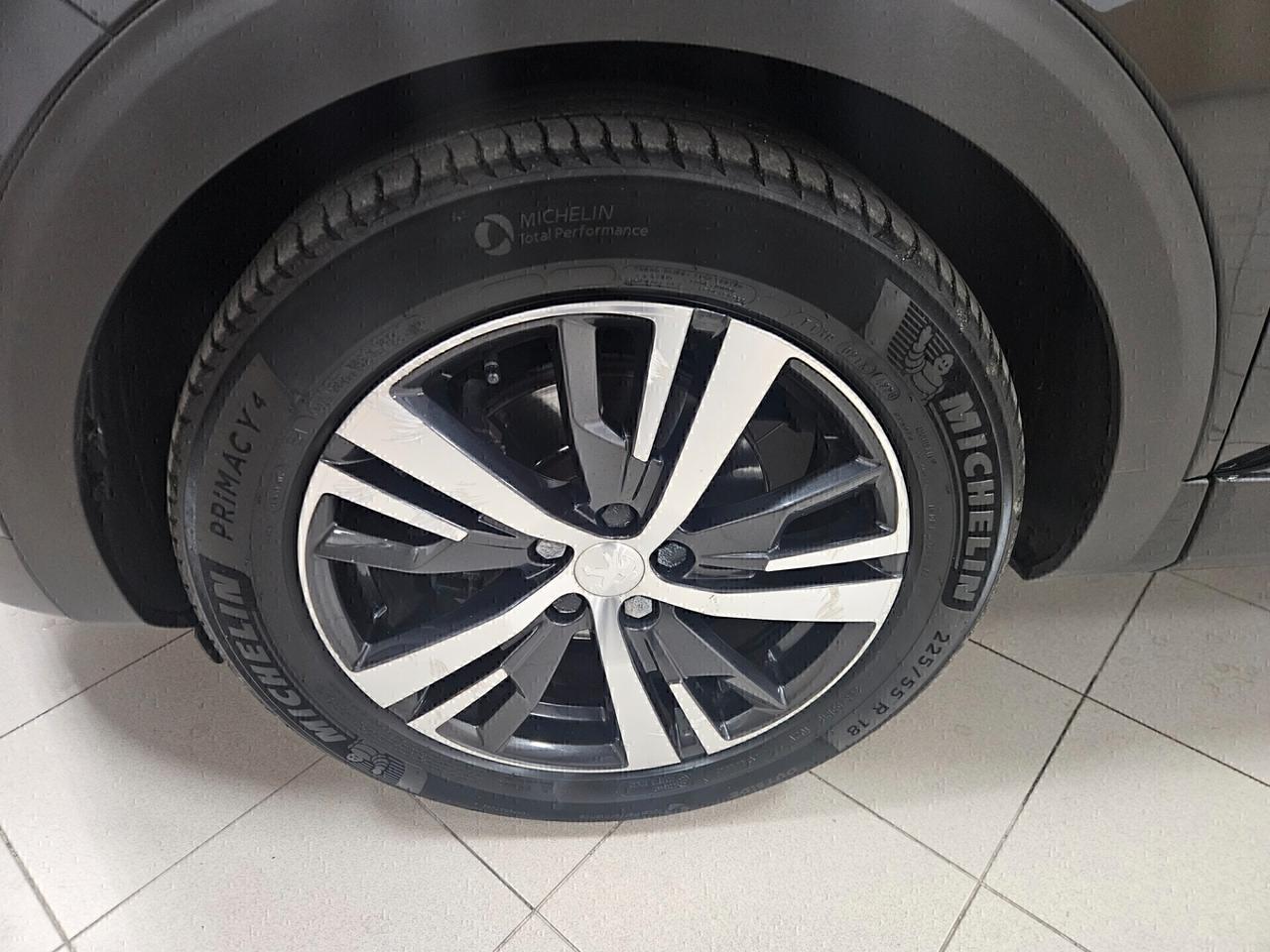 Peugeot 3008 BlueHDi 130 S&S Allure