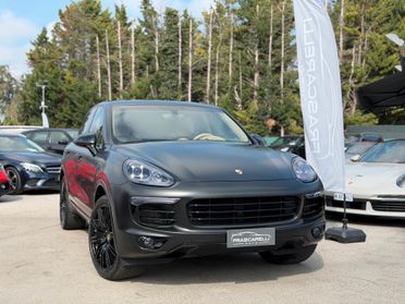 Porsche Cayenne 3.0 Diesel /km docnavi/pelle/chrono/21"