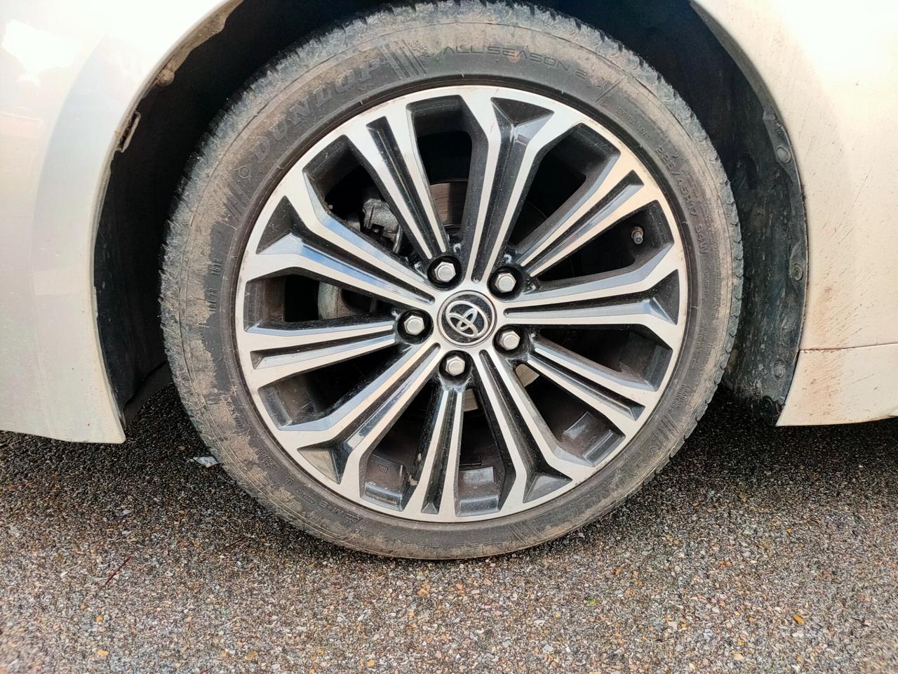 Toyota Corolla 1.8 Hybrid Style