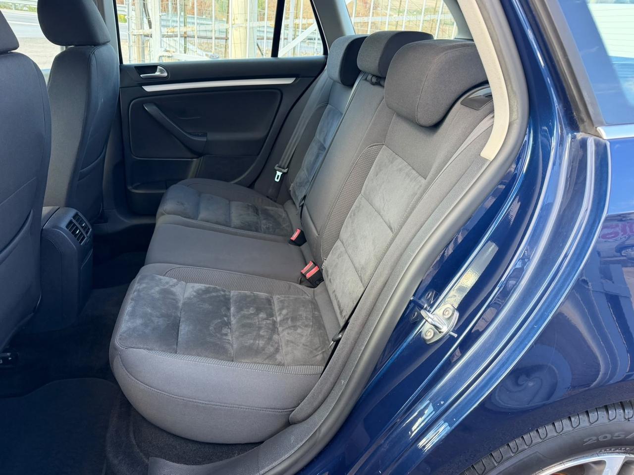 Volkswagen Golf 1.4 tsi variant