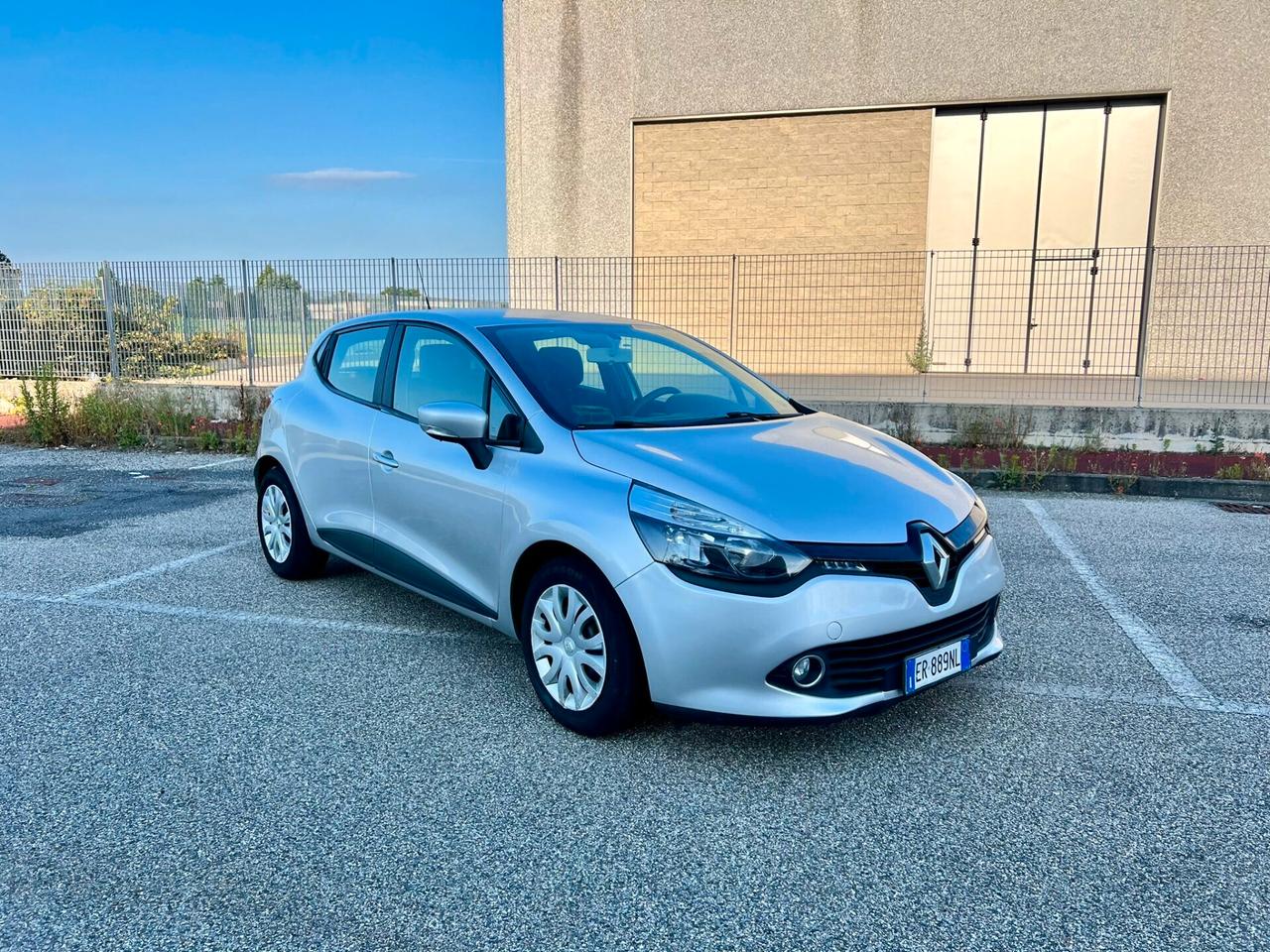 Renault Clio 1.2 75CV 5 porte Live