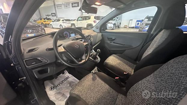 LANCIA Ypsilon 1.2 69 CV 5 porte Elefantino Blu"