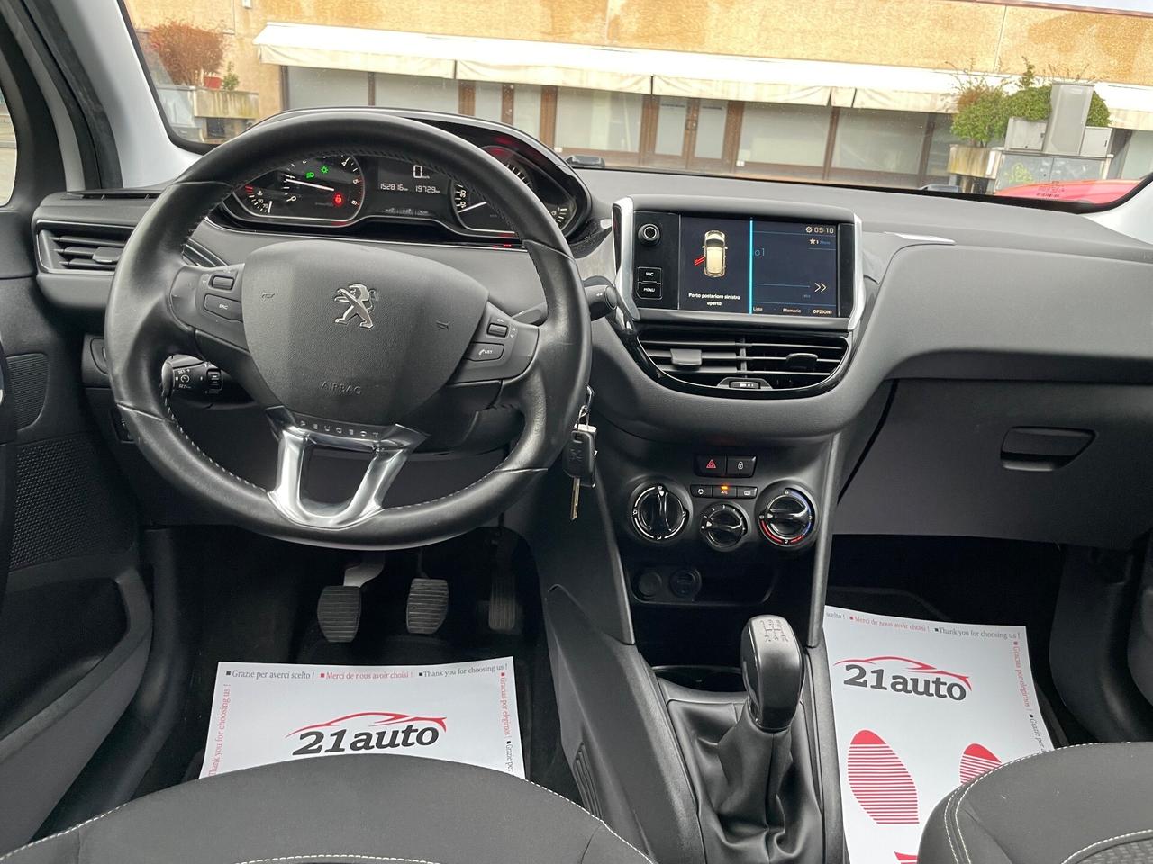 Peugeot 208 BlueHDi 75 5 porte Allure
