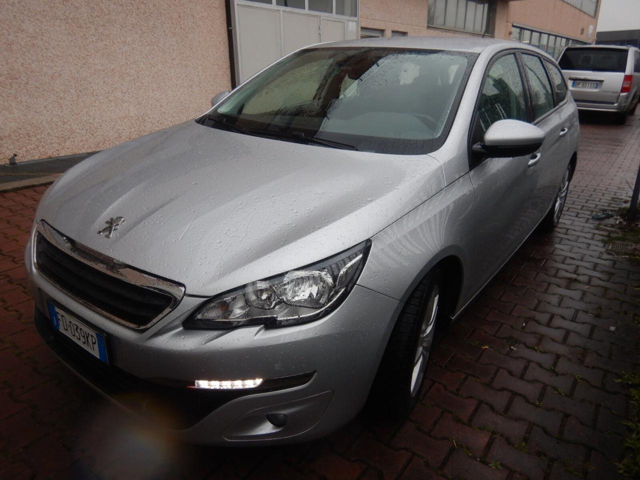Peugeot 308 1.6 BlueHDi 100cv *FULL OPT* comeNUOVA