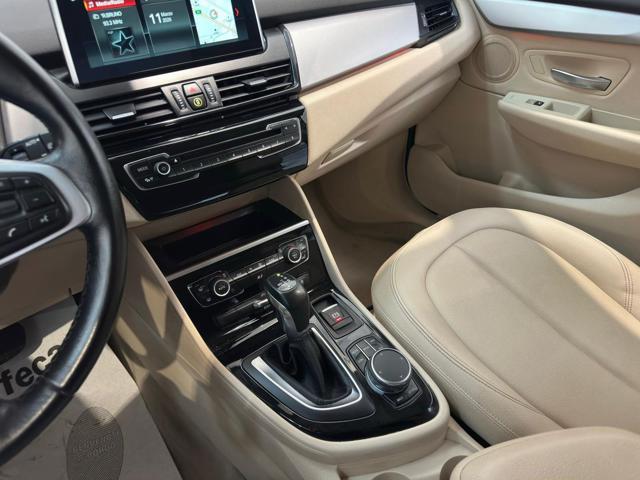 BMW 218 d Active Tourer Advantage