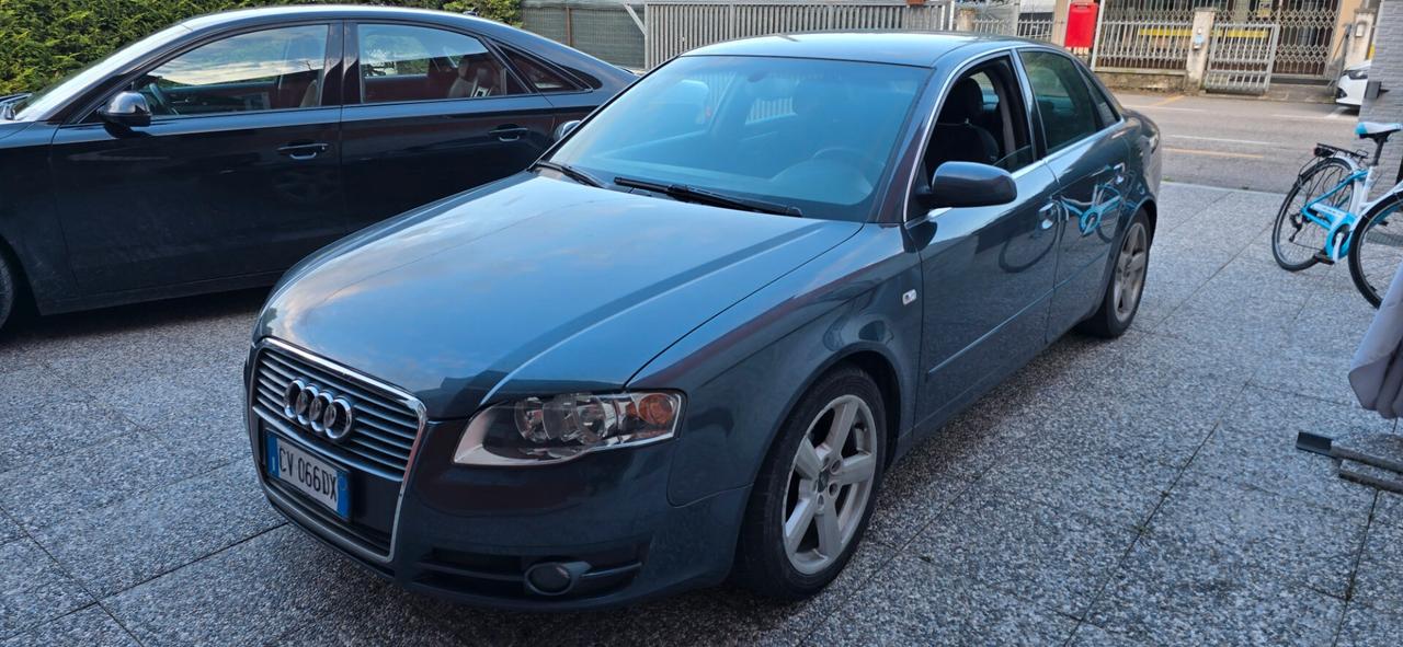 Audi A4 2.0 16V TDI Sport. Berlina unico propitario