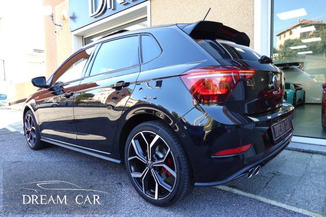 VOLKSWAGEN Polo 2.0 TSI DSG GTI PANO-ALCANTARA-18"