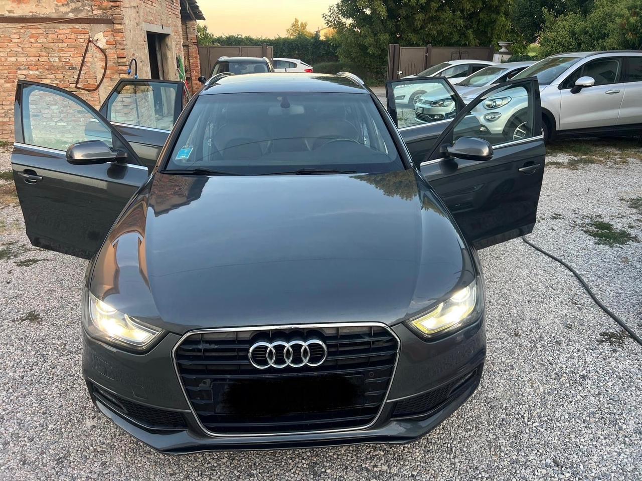 Audi A4 Avant 2.0 TDI 120 CV S-Line