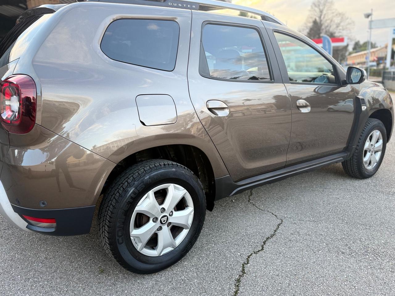 Dacia Duster 1.6 SCe GPL 4x2 Prestige