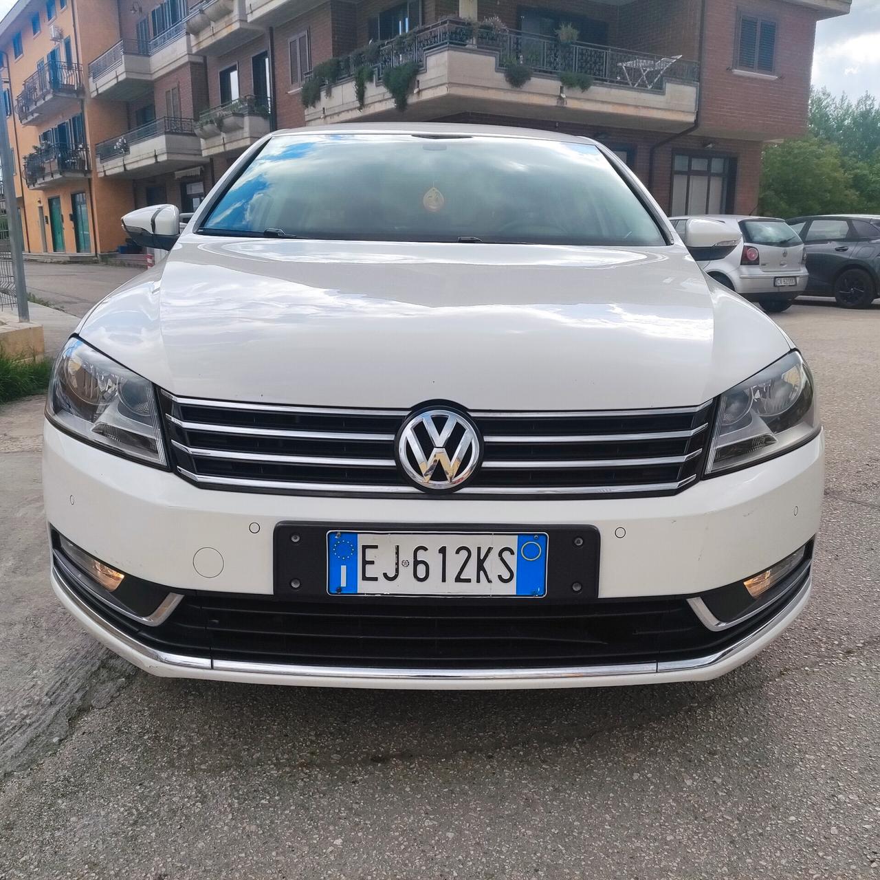 Volkswagen Passat 1.6 TDI Comfortline BlueM. Tech.
