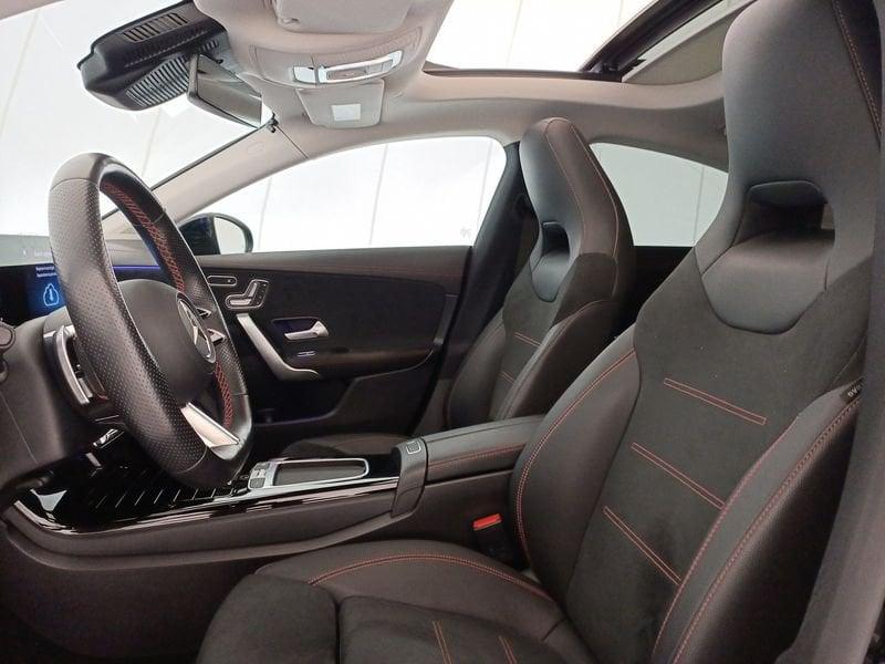 Mercedes-Benz CLA Coupé CLA Coupe - C118 2023 CLA Coupe 200 d AMG Line Premium Plus auto