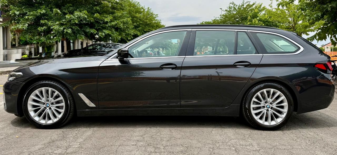 Bmw 520d xDrive 190CV touring MHEV Luxury