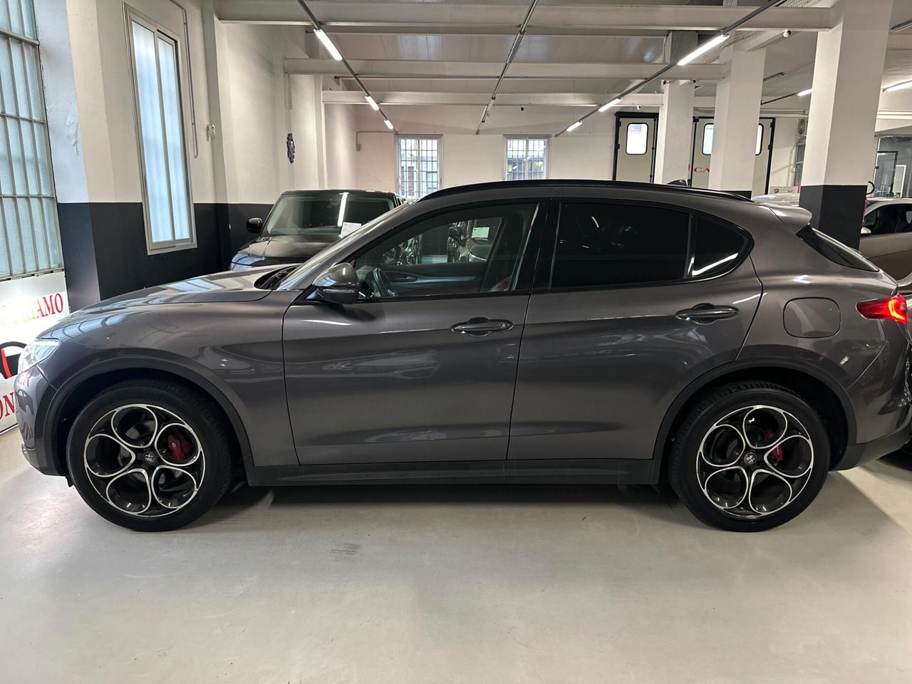 Alfa Romeo Stelvio 2.2 Turbodiesel 190 CV AT8 Q4 B-Tech