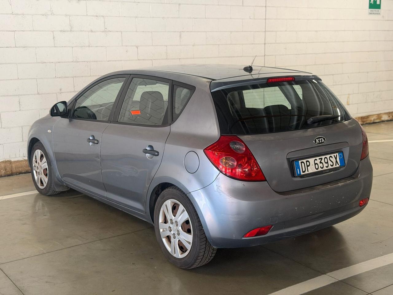 Kia Ceed cee'd 1.6 CRDi VGT 90CV 5p. LX