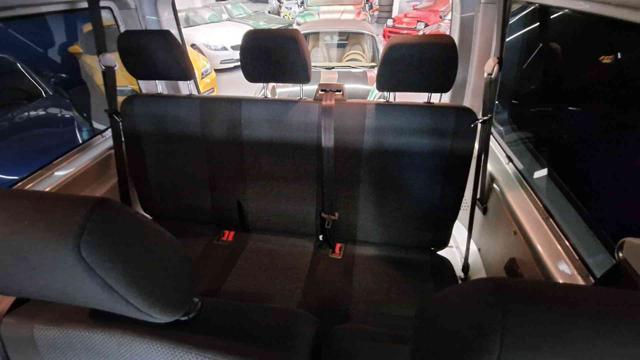 VOLKSWAGEN Transporter 2.0 TDI 102CV 9 POSTI IVA INCLUSA DOPPIA PORTA