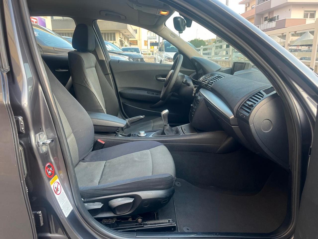Bmw 118 118d cat 5 porte Futura