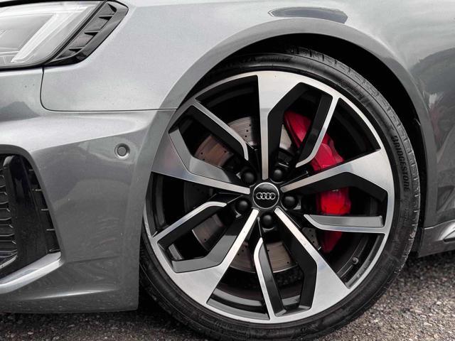 AUDI RS4 4 Avant
