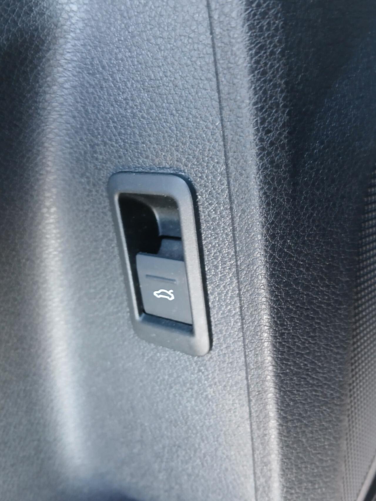 Audi Q3 35 TDI S tronic Business Advanced