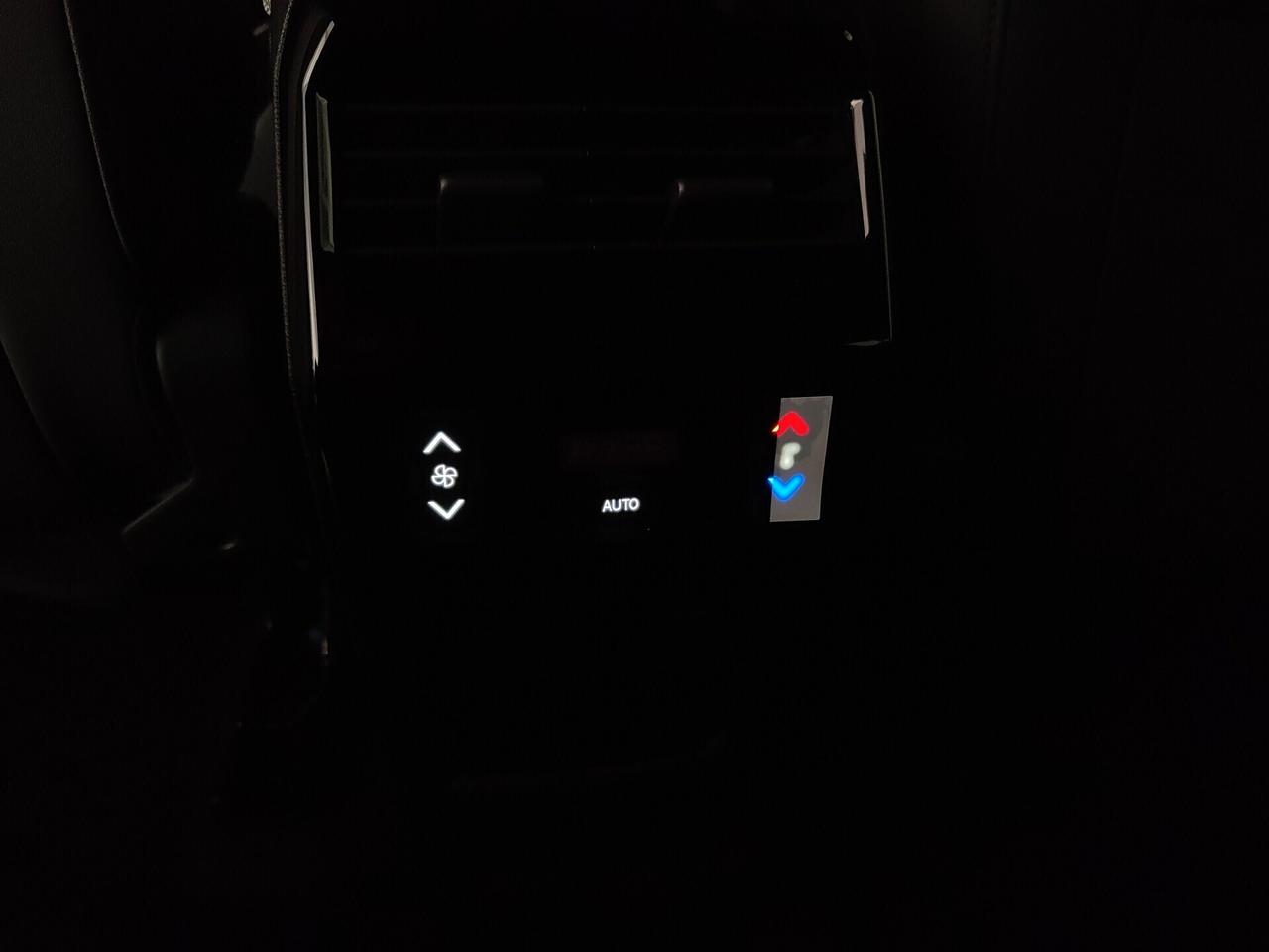 Peugeot 5008 Hybrid 145 e-DCS6 Allure