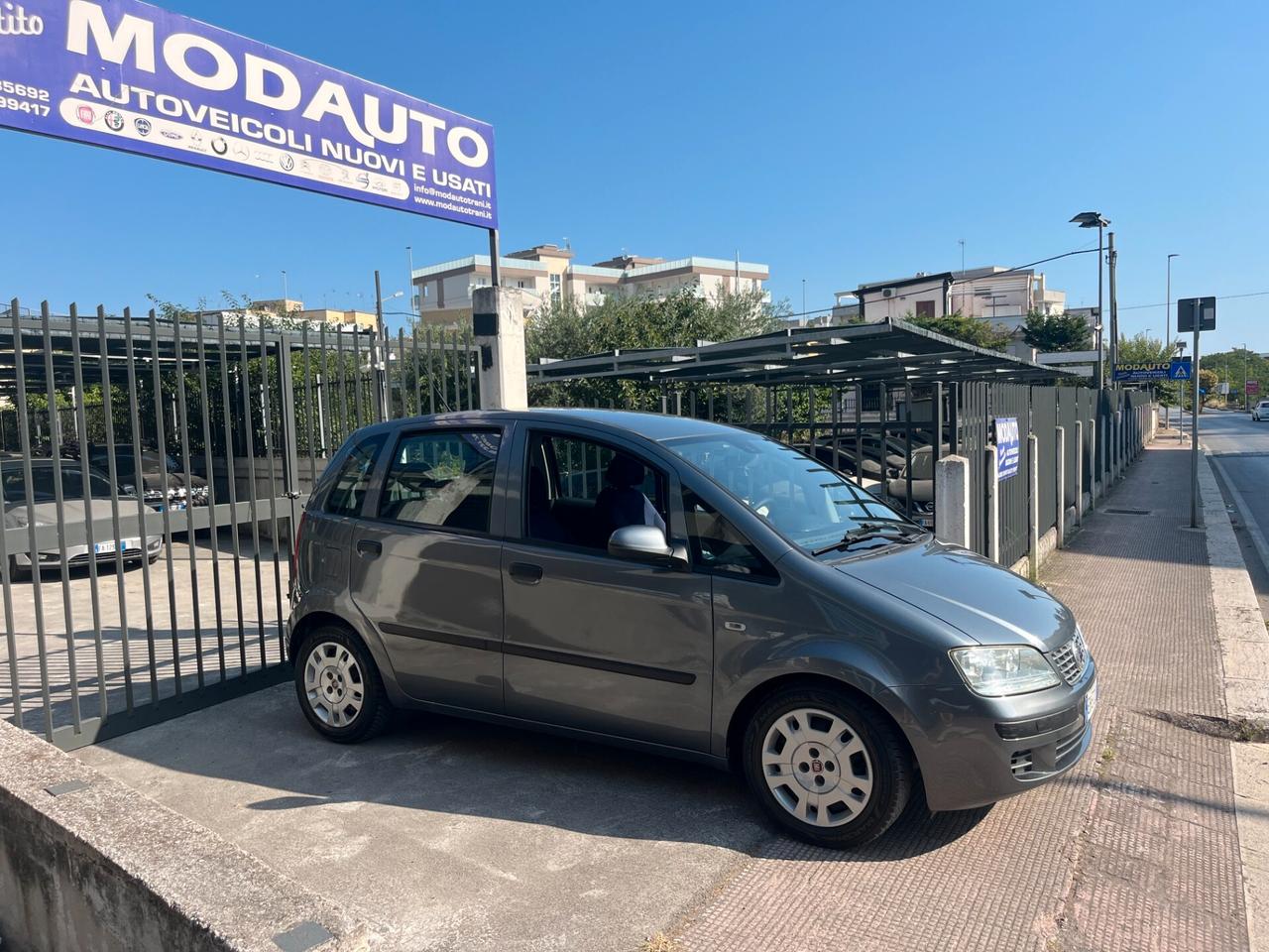 Fiat Idea 1.4 16V S&S Emotion