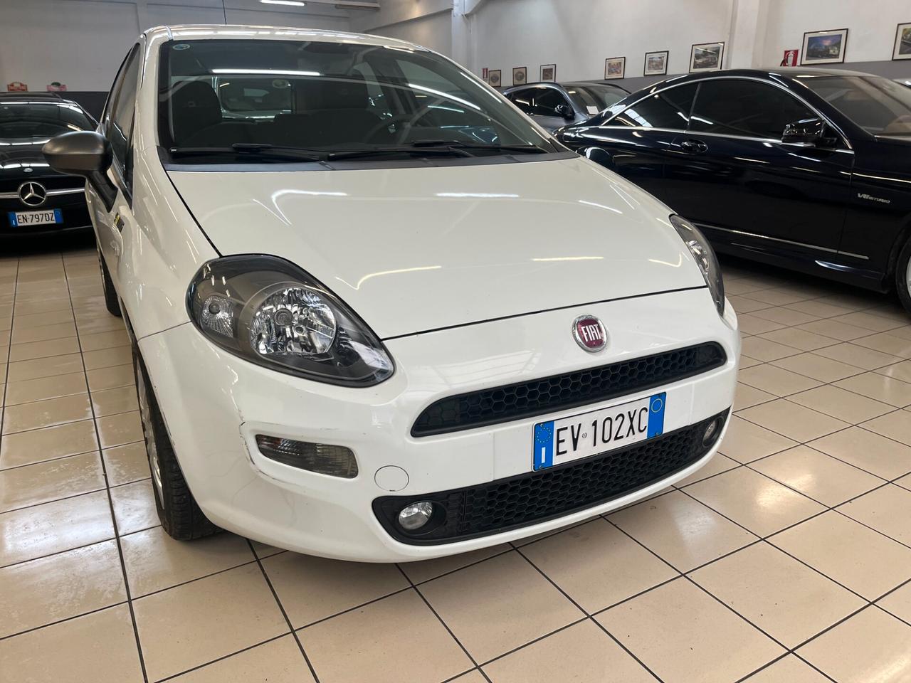 Fiat Punto 1.4 S&S 8V 5 porte Street