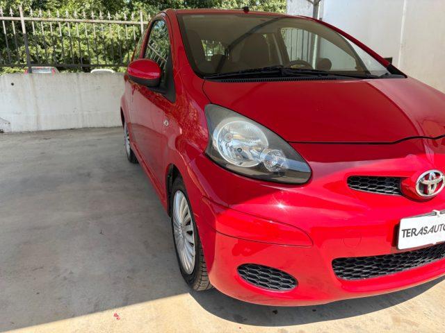 TOYOTA Aygo 1.0 12V VVT-i 3 porte Connect AUTOMATICA NEOP