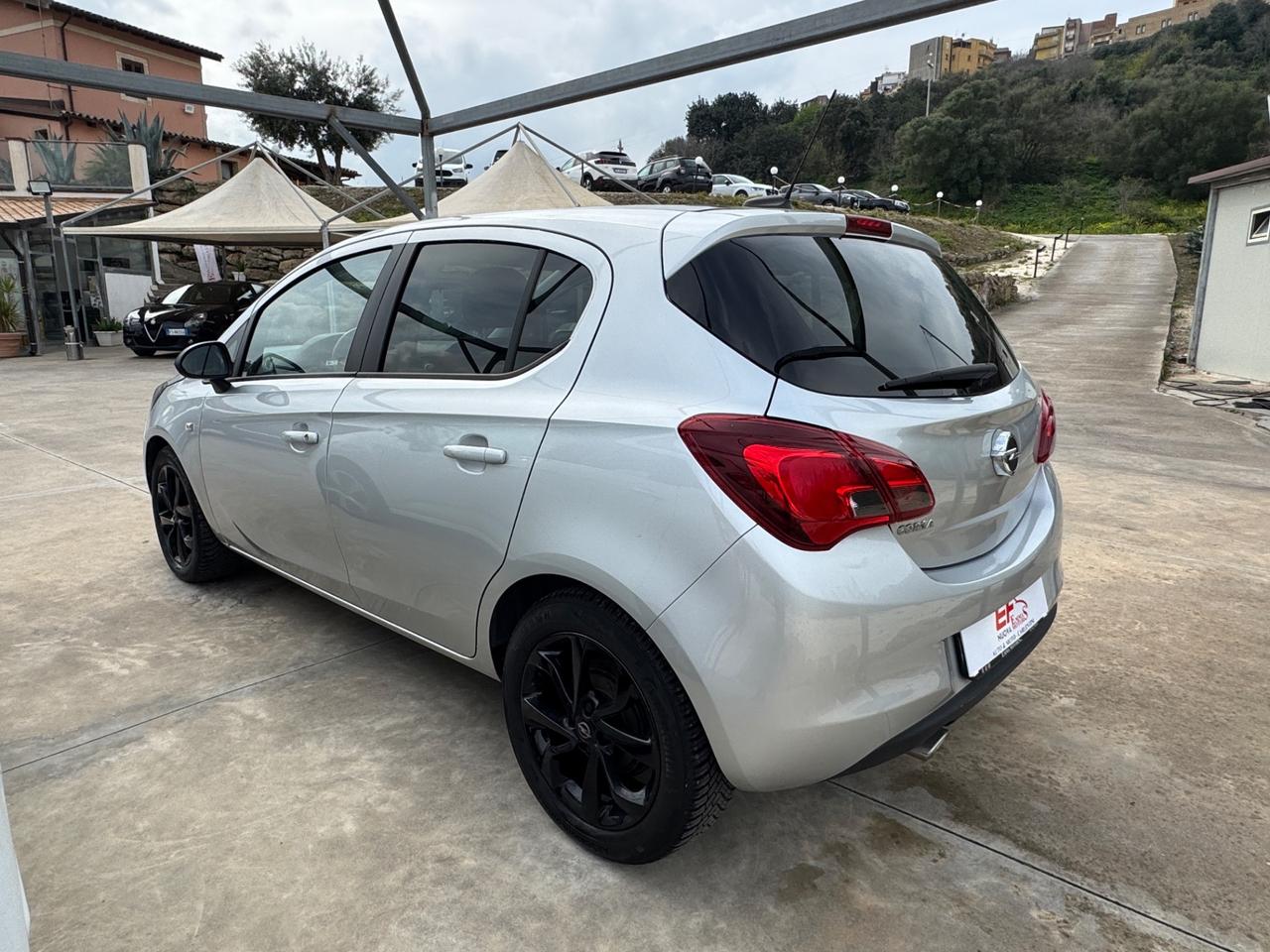 Opel Corsa 1.2 5 porte