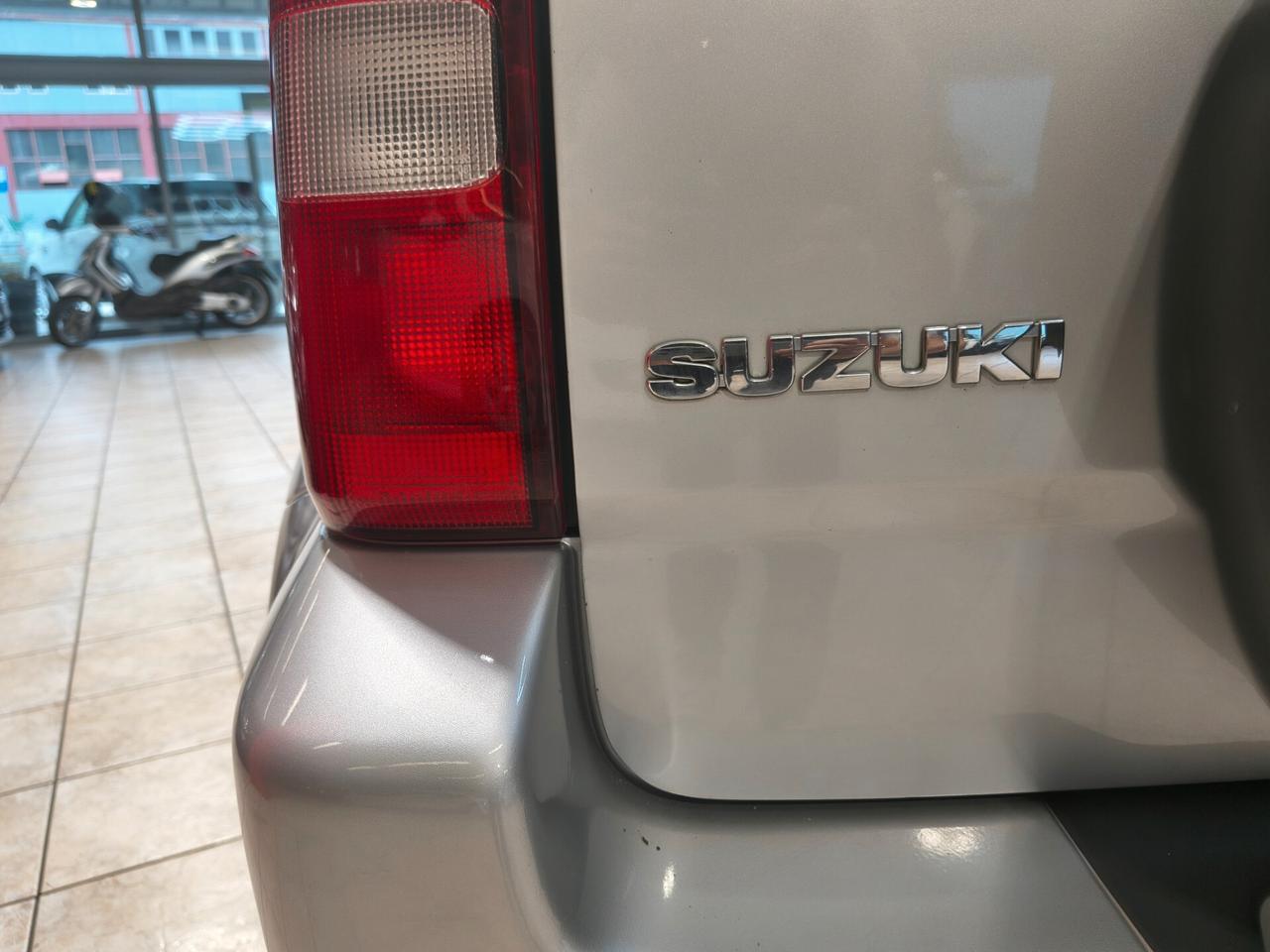 Suzuki Jimny 1.3i 16V cat 4WD JLX