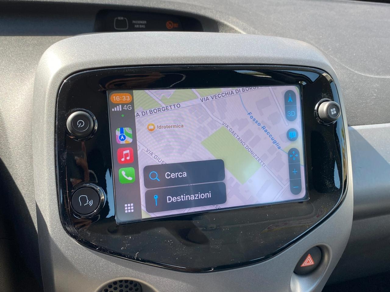 Toyota Aygo 1.0 x-play 72CV 5 porte