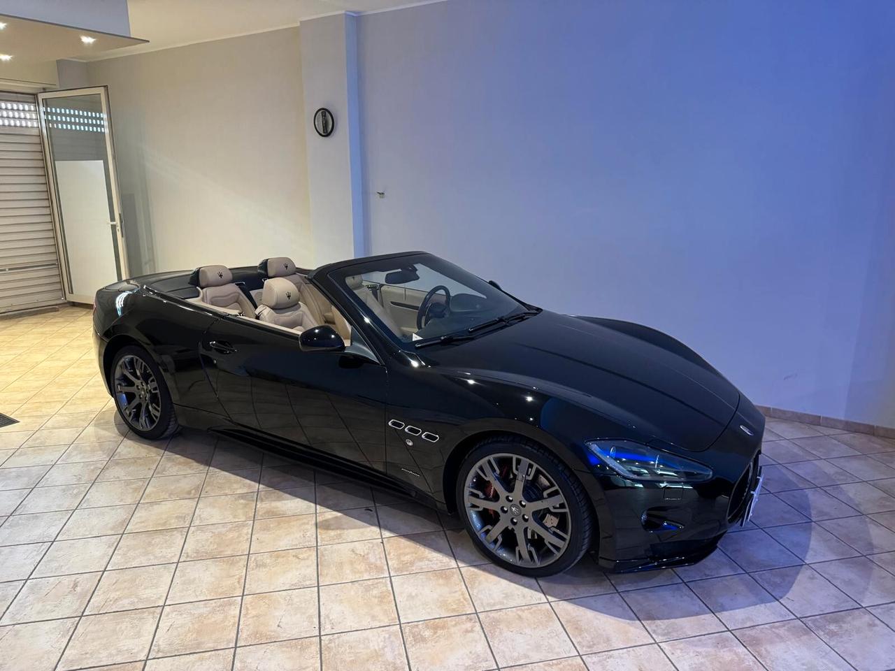 Maserati GranCabrio Sport 4.7 V8