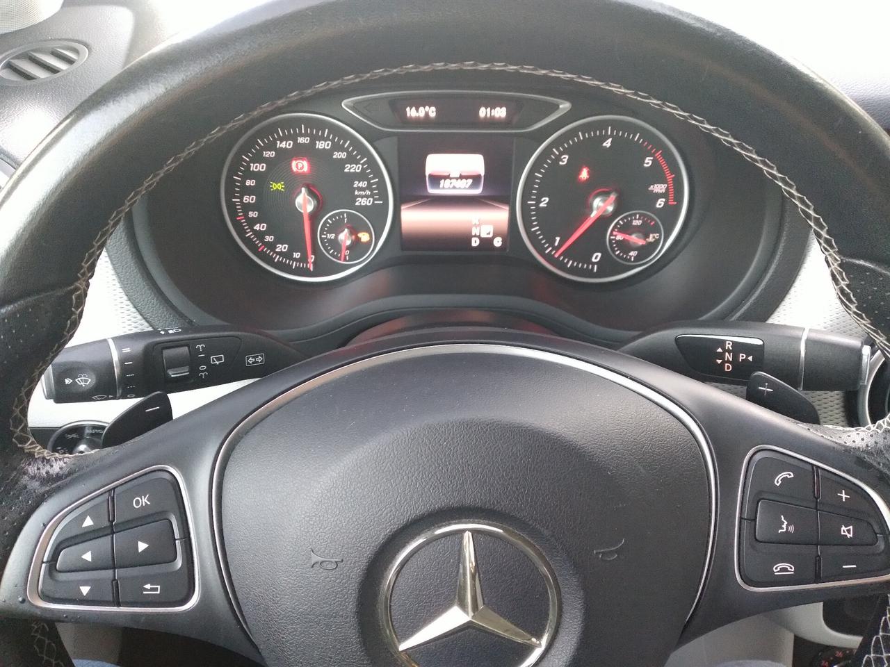 Mercedes-benz B 180 d Automatic Sport