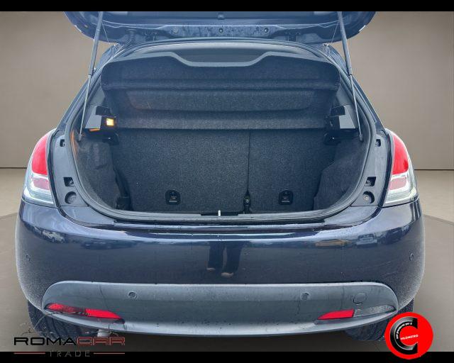 LANCIA Ypsilon 0.9 TwinAir 85 CV 5 porte S&S DFN Platinum