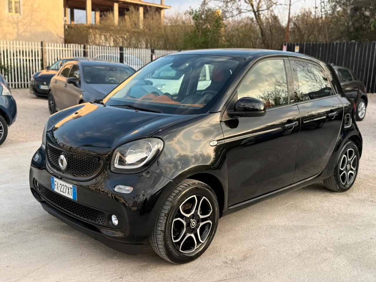 Smart ForFour 1.0 Passion 2019 Manuale