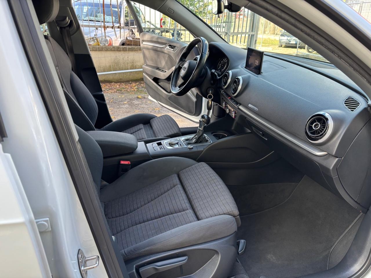 Audi A3 SPB 1.4 TFSI S tronic g-tron Sport