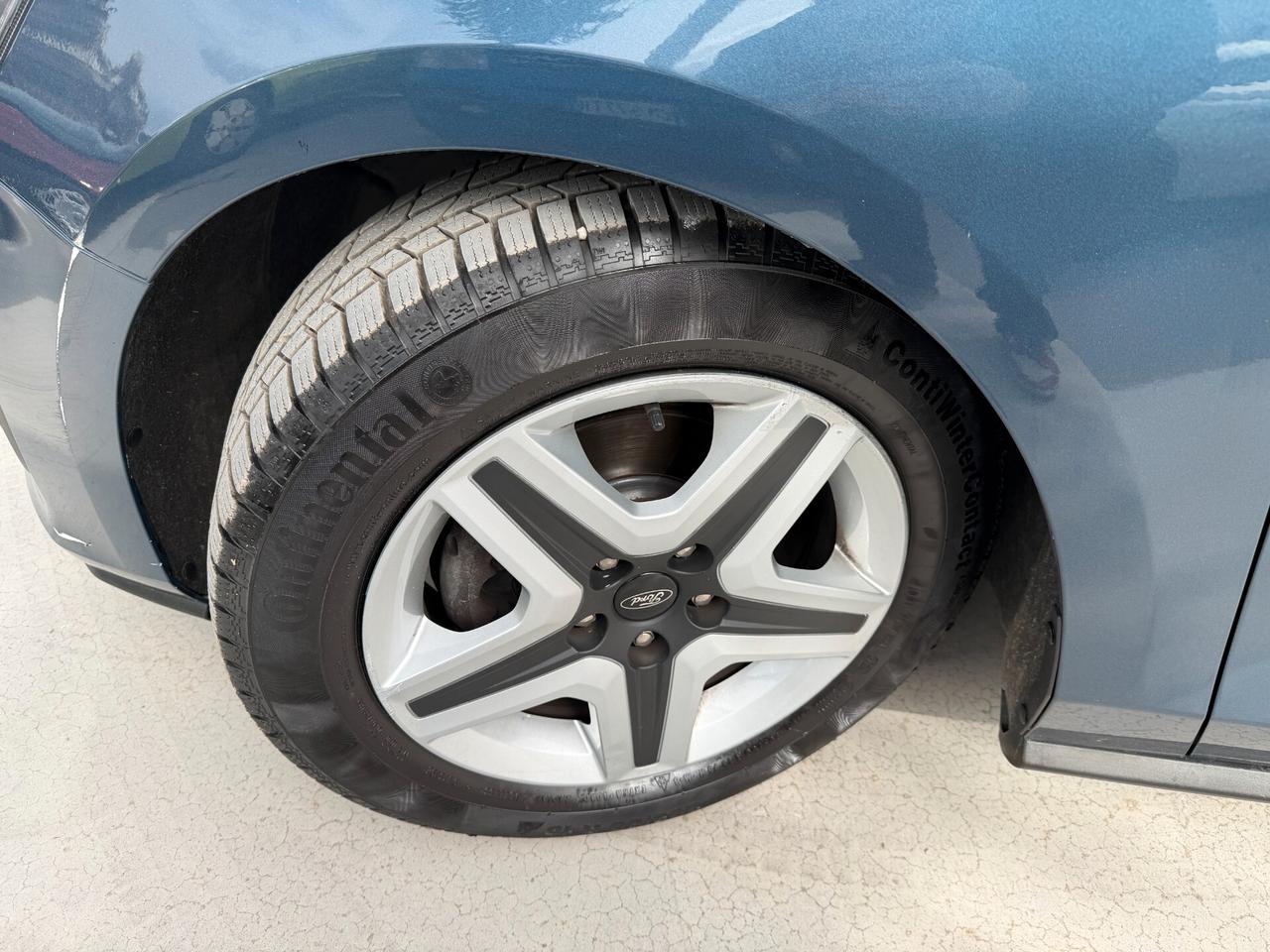 FORD FOCUS 2022 1.5 DIESEL 120 CV *LEGGI