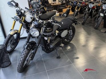 TRIUMPH Street Scrambler