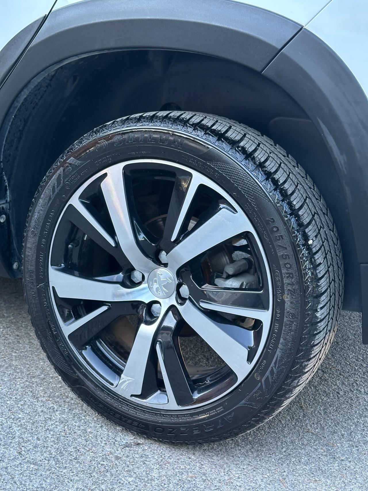 Peugeot 2008 PureTech GT Line solo 105mila km unipro