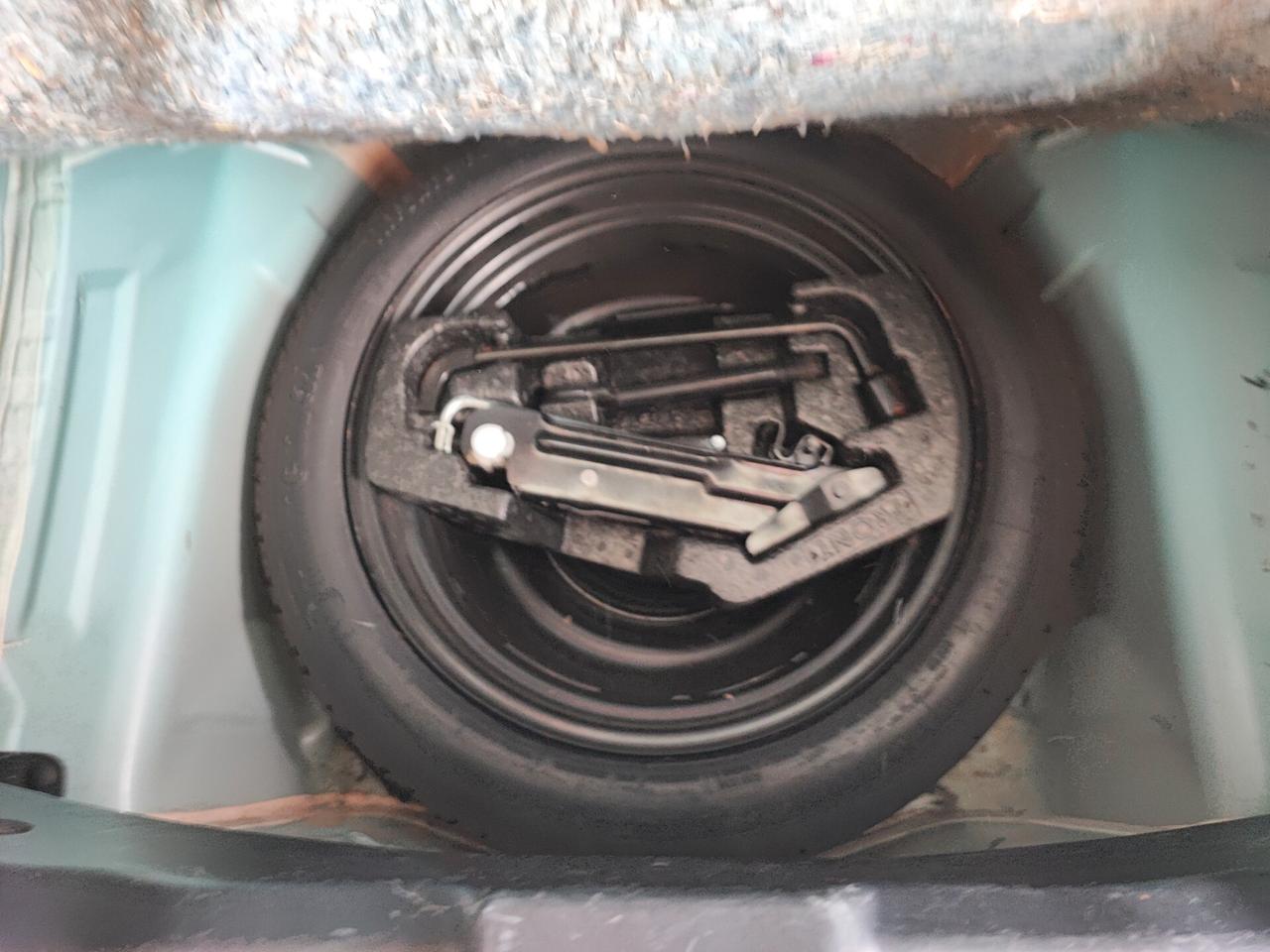 Citroen C1 PureTech 82 5 porte Shine