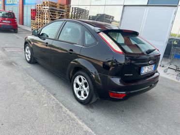 Ford Focus 1.6 TDCi (110CV) 5p. Tit. DPF