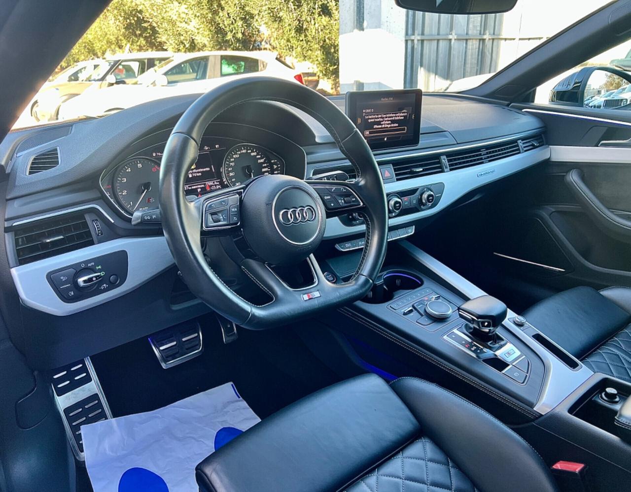 Audi A5 S5 3.0 TFSI quattro tiptronic,354cv,Audio Bang & Olufsen,LED multicolore,LED Xeno