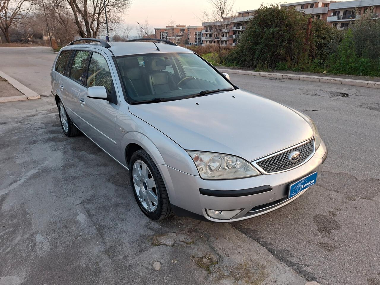 Ford Mondeo Ghia 2.0 TDCi 130cv SW