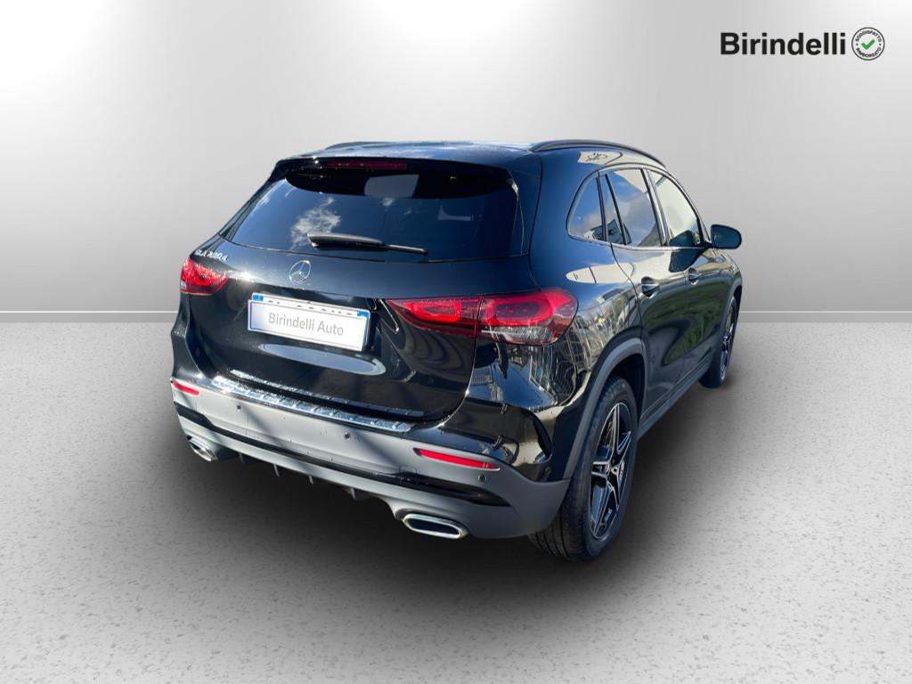 Mercedes-Benz GLA (H247) - GLA 200 d Automatic Premium